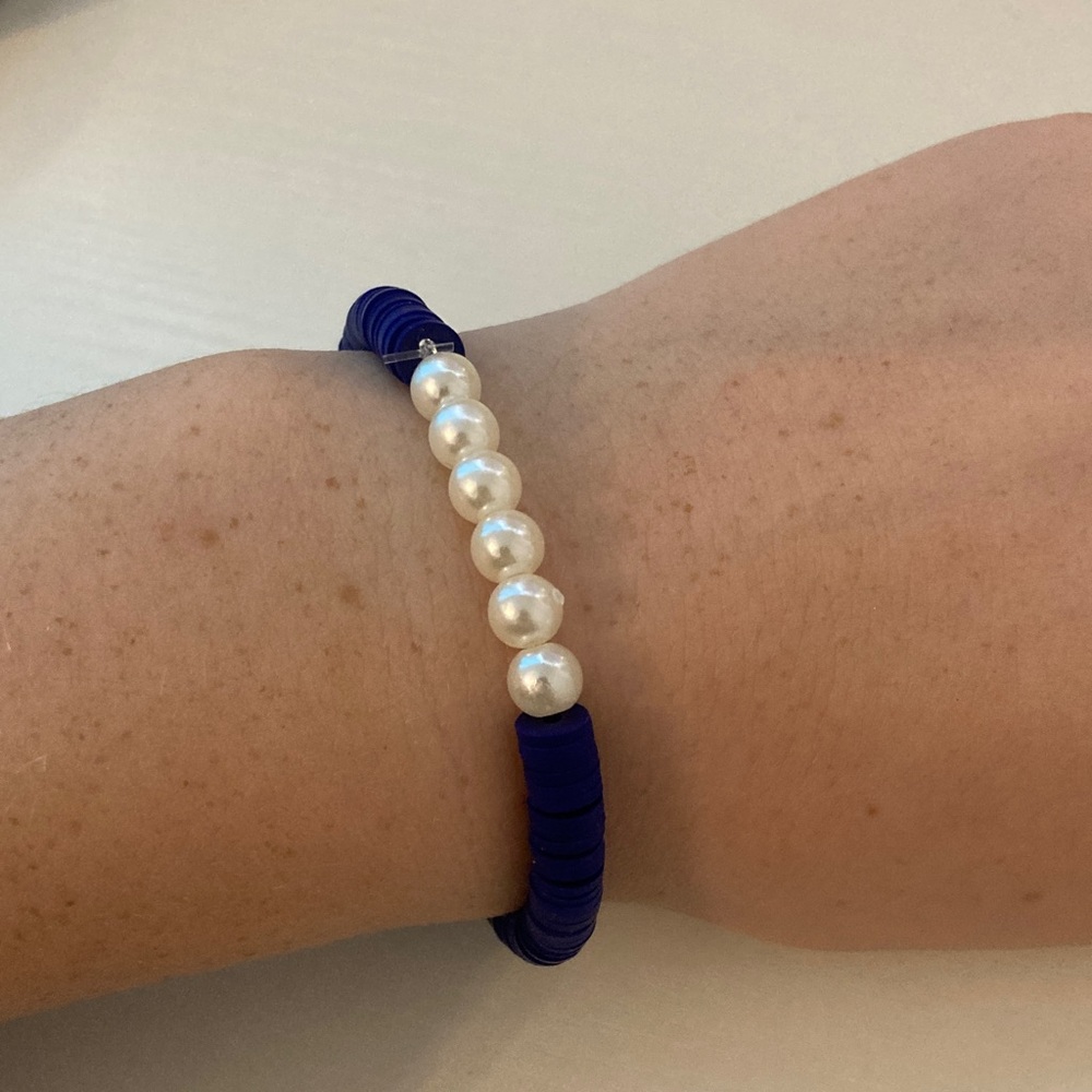 Blue Beaded Bracelet with White Beads